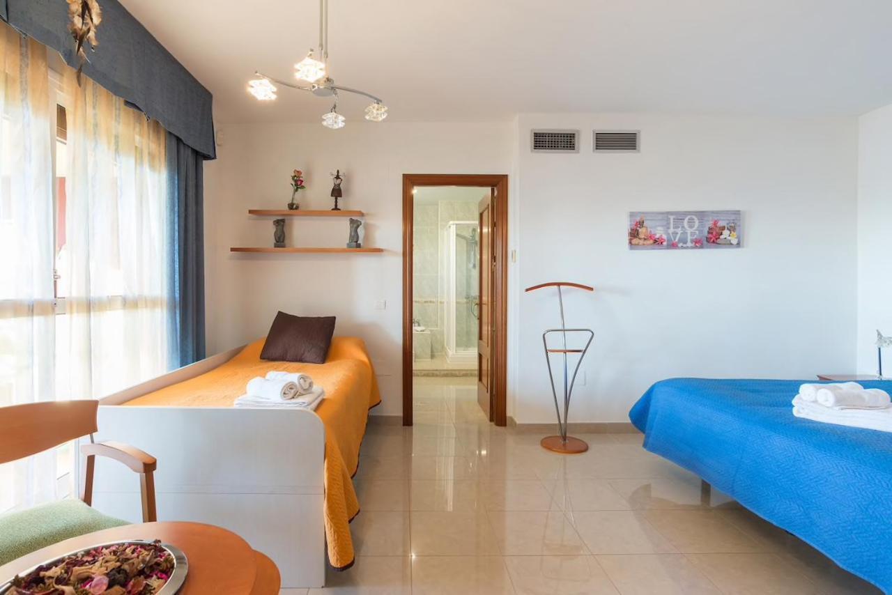Livemalaga Terrace & Beach Grand House Экстерьер фото